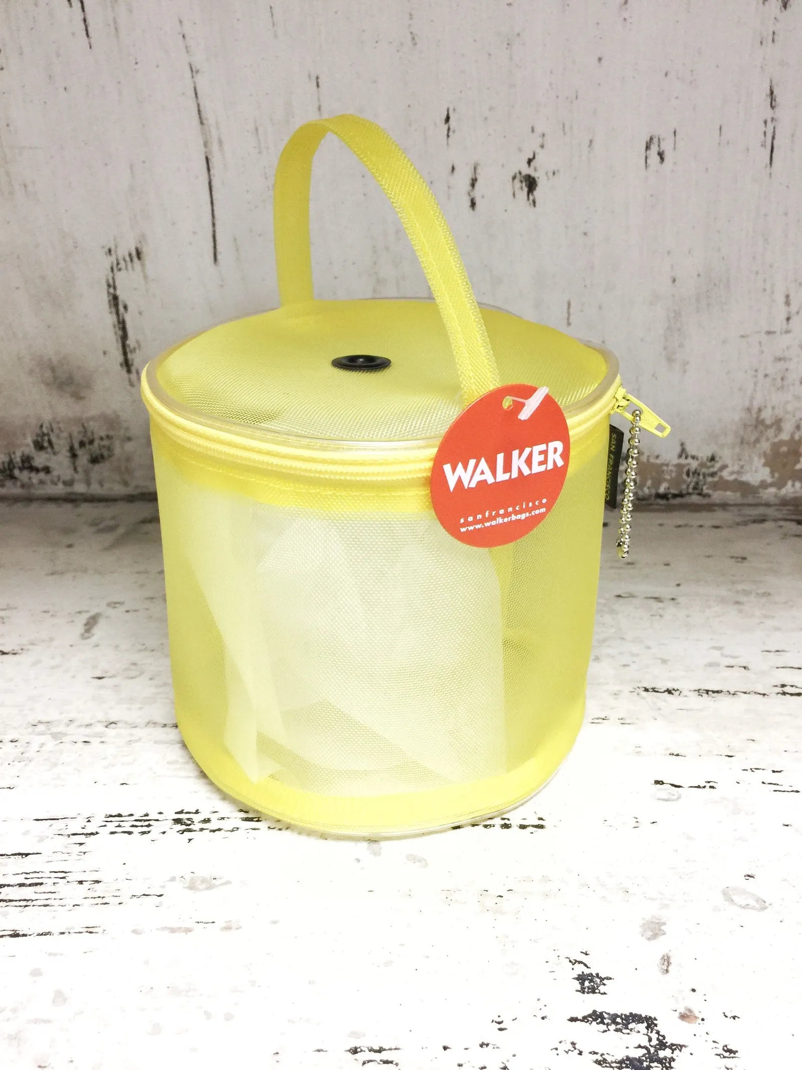 Walker 5" Yarn Ball Case