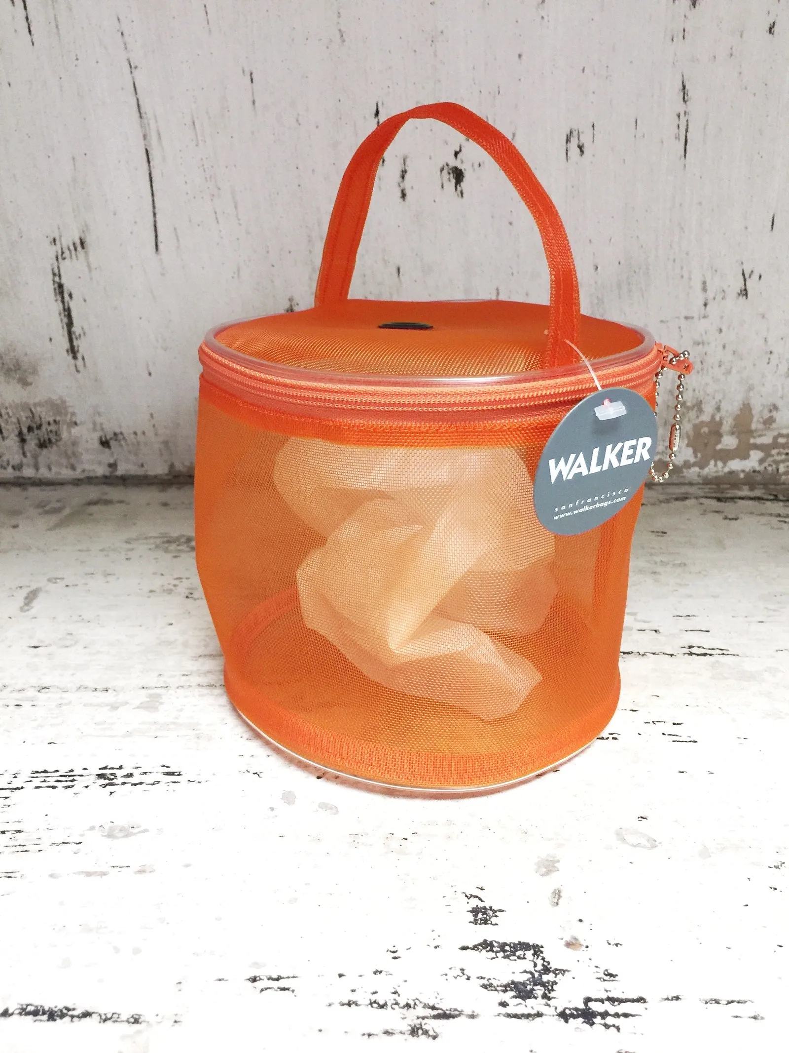 Walker 5" Yarn Ball Case