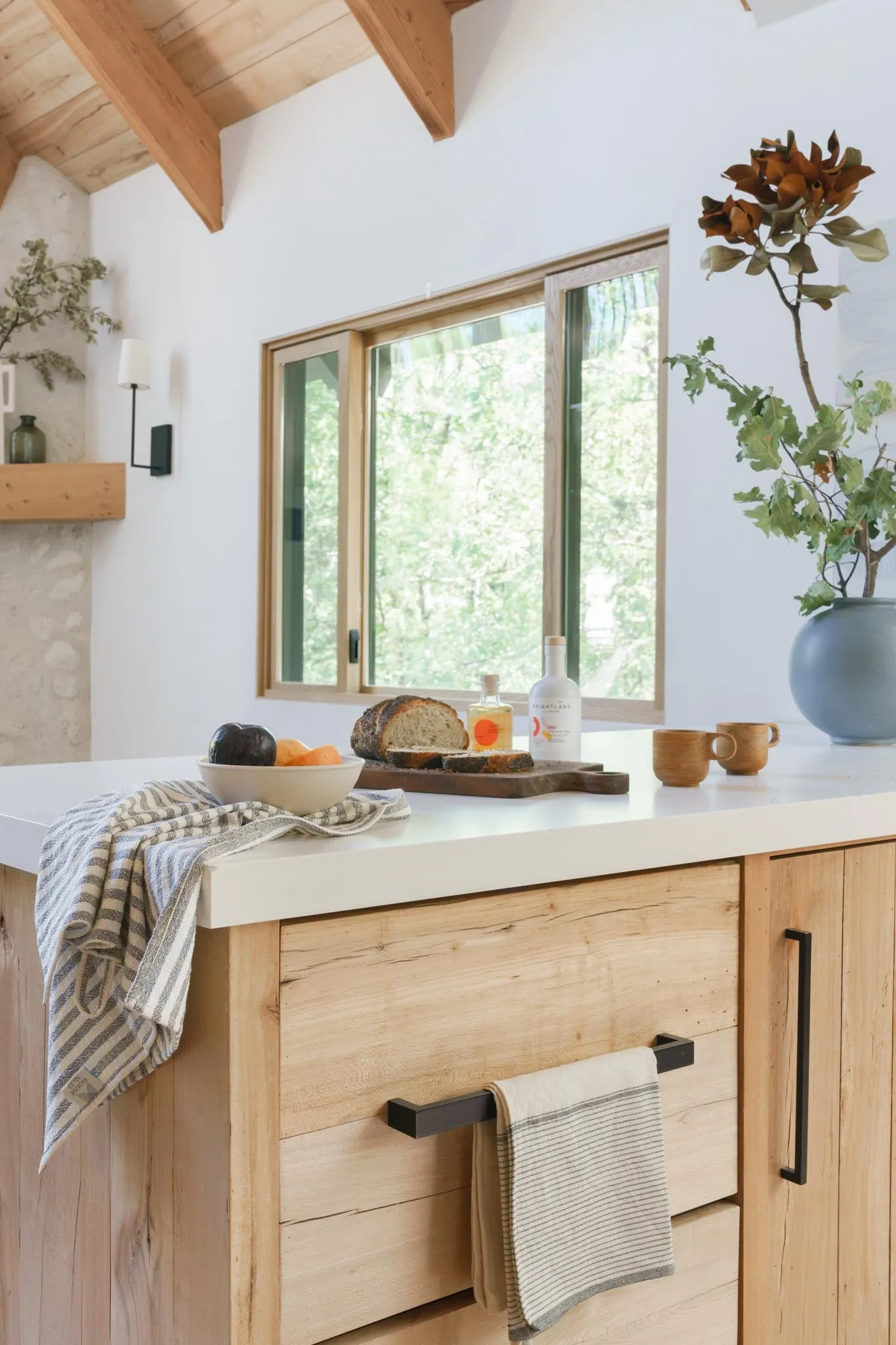 Zoe Hand Towel - Stone